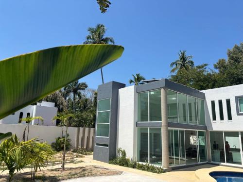 Budova, kde se prázdninový dům nachází