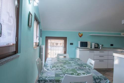 Η κουζίνα ή μικρή κουζίνα στο La Valloggia
