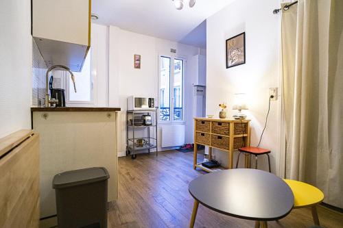 Photo de la galerie de l'établissement Cosy apartment at the foot of Montmartre, à Paris