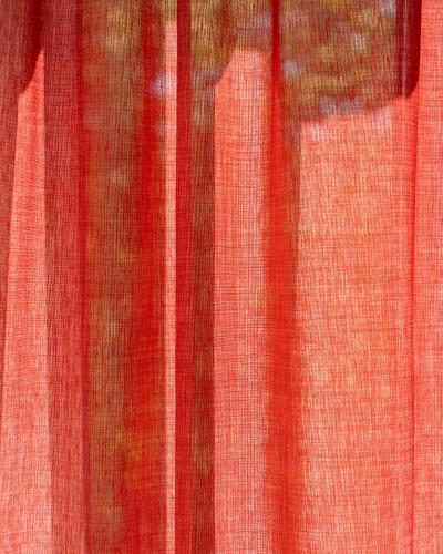 a close up of a red net at Fleur de Pivoine in Sint-Martens-Latem