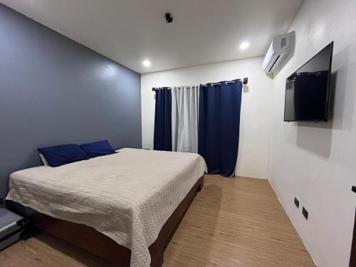 Μια τηλεόραση ή/και κέντρο ψυχαγωγίας στο Pies descalzos