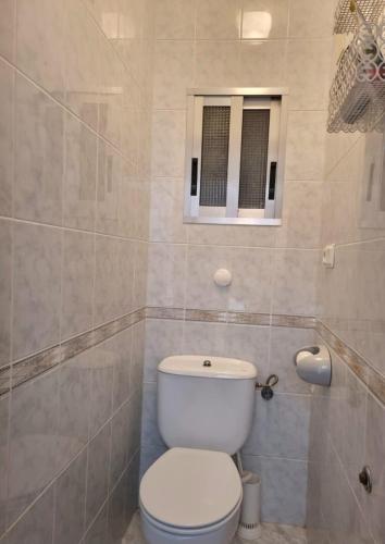 Bilik mandi di Sea view apartment