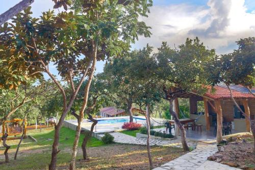 Zahrada ubytování Chalés Cerrado de Piri