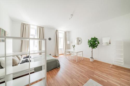 Central Studio Apartment