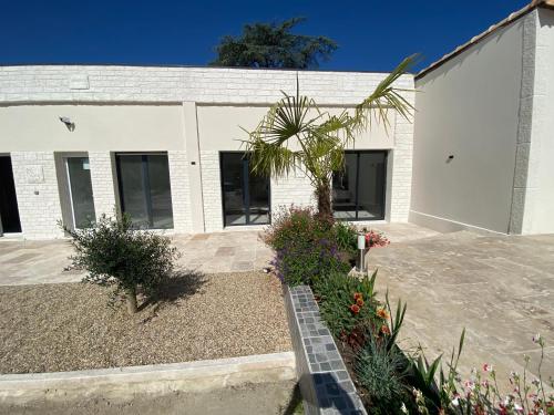 Το κτήριο όπου στεγάζεται  το bed & breakfast