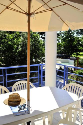 Résidence Villa Marine - 094 - Agréable appartement dans une résidence avec piscine MAE-1941