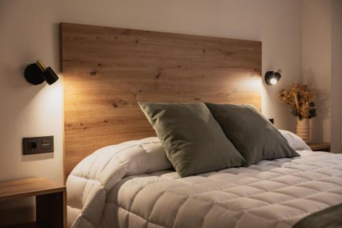 Una cama o camas en una habitación de Mar de Olivos Baeza