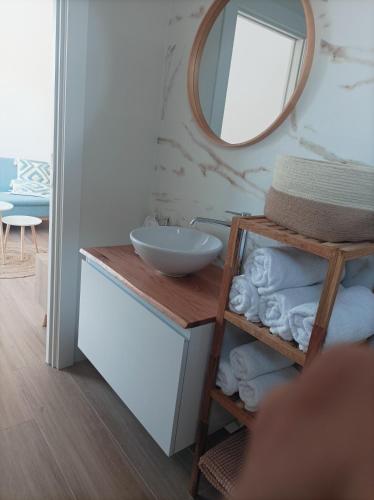 Apartamento recién reformado, parking consultar