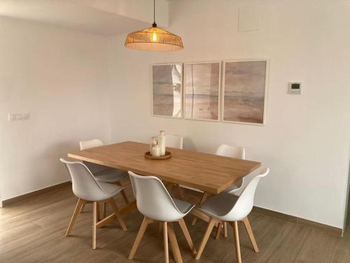 Apartamento recién reformado, parking consultar