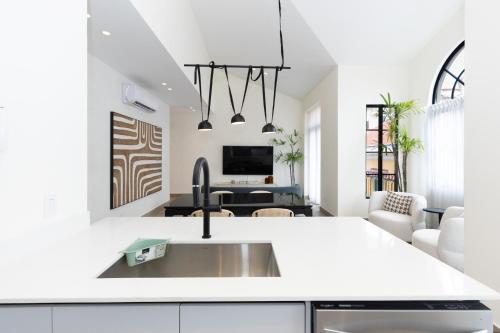 Gallery image of Casa Lourdes By Acomodocasco Viejo-large Groups! in Panama City