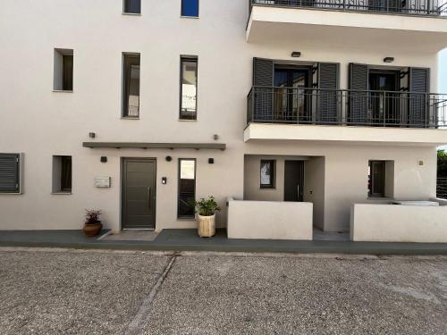 Budova, v ktorej sa apartmán nachádza