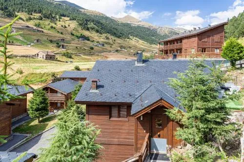Dúplex con Parking en el Corazón de Incles I AndBnB HUT17488