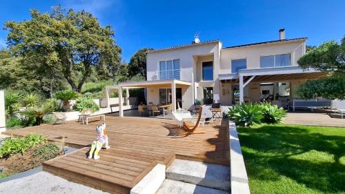 VillaSerenita Piscine chauffée et SPA à Ajaccio