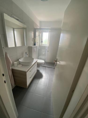 Apartments by the sea Supetarska Draga - Gonar, Rab - 24383