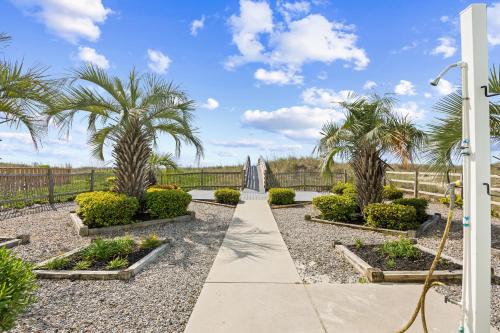 Zahrada ubytování Direct Ocean Front 3BR/2BA Dog Friendly **OCEANFRONT**