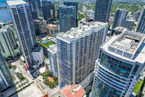 Enjoy Brickell Living 2 BR Retreat With Free Parking photo 41