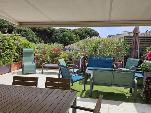 Appartement 3 chambres proche mer, terrasse sud - FR-1-768-120