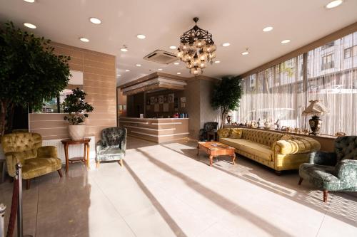 Posezení v ubytování Emsa Palace Hotel