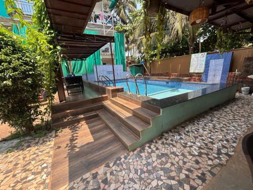 Πισίνα στο ή κοντά στο The Leisure Cave Arambol Goa