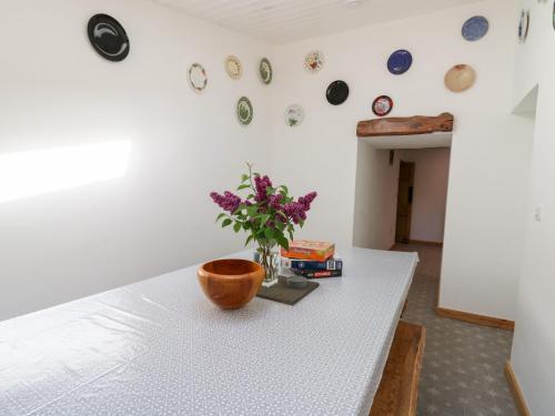 Postel nebo postele na pokoji v ubytování Glanduad Fawr