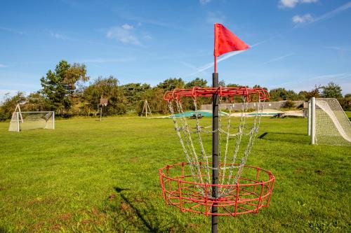 Golf v kempu nebo okolí