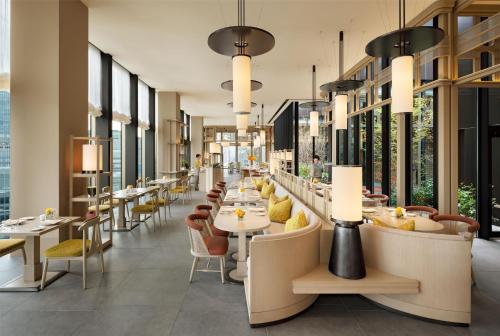 Restaurant ou autre lieu de restauration dans l'établissement Waldorf Astoria Osaka