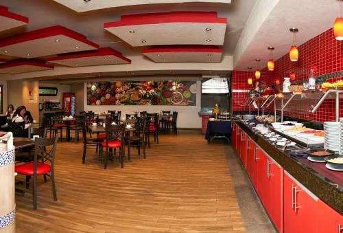 Restaurace v ubytování Comfort Inn Puebla Centro Hist rico