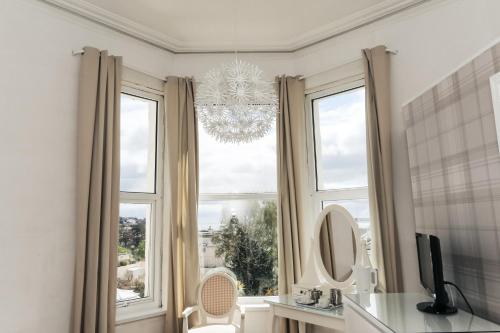 Gallery image of Nethway Hotel in Torquay