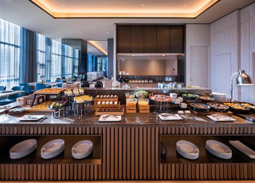 Jídlo v hotelu nebo okolí