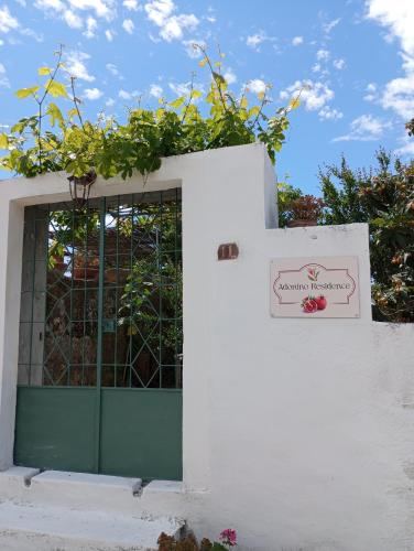 Gallery image of Adonino Residence-The House of Pomegranates in Lakithra