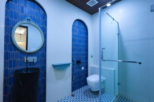 Ένα μπάνιο στο Shiv Ashray