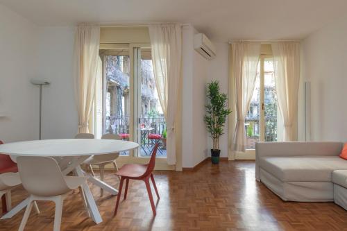 I-Host Luxury Apartment - Cherubini 6