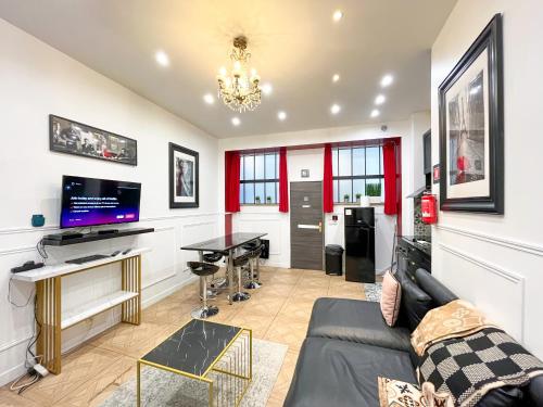 Urban Flat 55 - Triplex Flat Marilyn Monroe