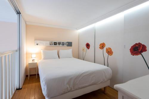 LE RIMBAUD splendide duplex dans le Suquet, près des plages et du Palais des Festivals