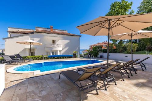 Villa Garden Apartment with Pool Opatija