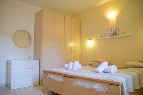 Φωτογραφία από το άλμπουμ του 5min Spiaggia Budoni - APT con Ampia Veranda Relax σε Brunella