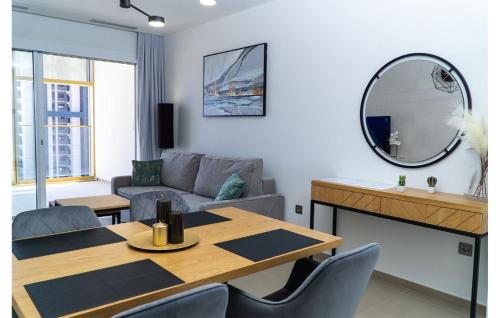 Intempo Apartment 2F by VivaMar