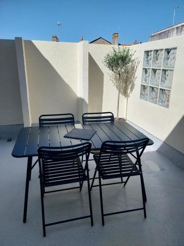 T2 à 100M de Plage et Terrasse
