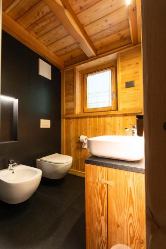 Ένα μπάνιο στο Maroc Mountain Chalet