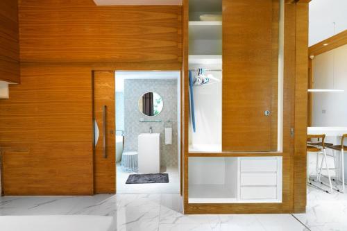 Koupelna v ubytování Luxury Villa Residence near Laguna