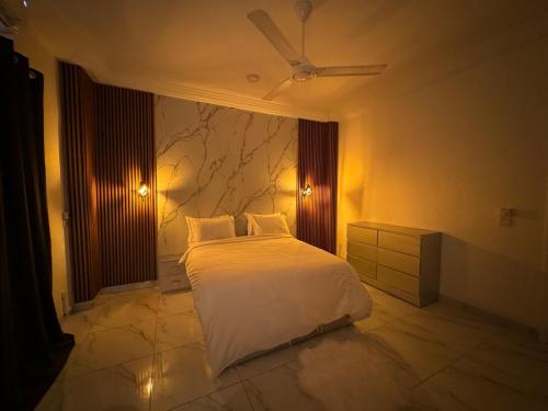 Katil atau katil-katil dalam bilik di ORY luxury garden koulouba