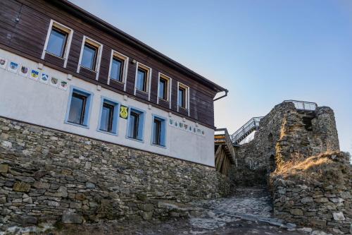 Hrad Tolštejn - turistické ubytování