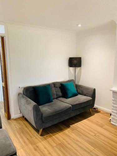 Χώρος καθιστικού στο Spacious 3 Bedroom Home with Garden in Farnham