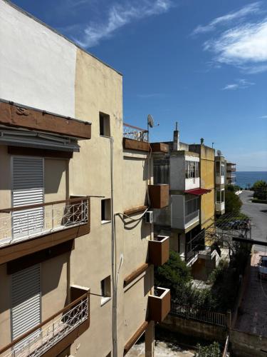 Pearl Seaview Apartment