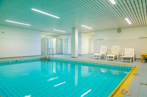 Swimmingpoolen hos eller tæt på Norderhoog 383