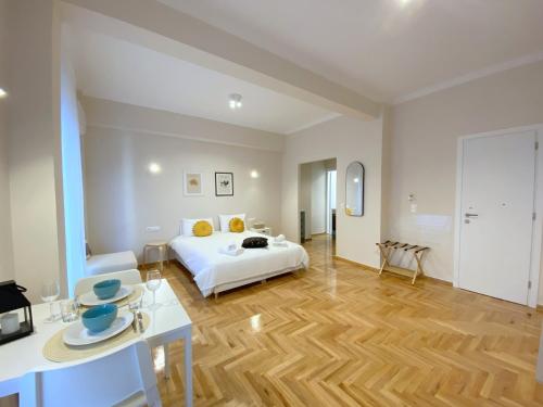 MediTerra Stay Athens City Center