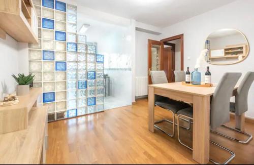 VillaCoto - Piso acogedor y amplio con Wifi a un paseo de la playa