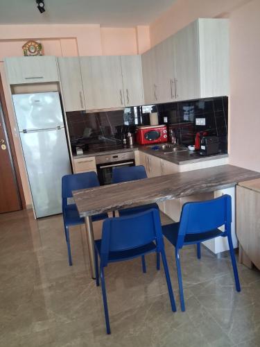 SOTOS Loutraki Korinthia Apartments