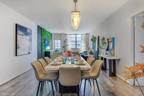 Gambar di galeri bagi Beachfront Oasis in Sunny Isles 4BR, Pool & Tennis di Sunny Isles Beach