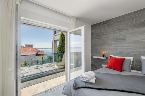 Luxury apartment Paradise
